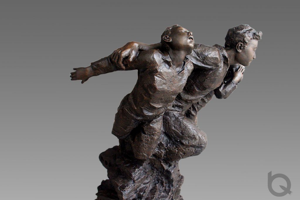 跑步的男孩人物铜雕塑