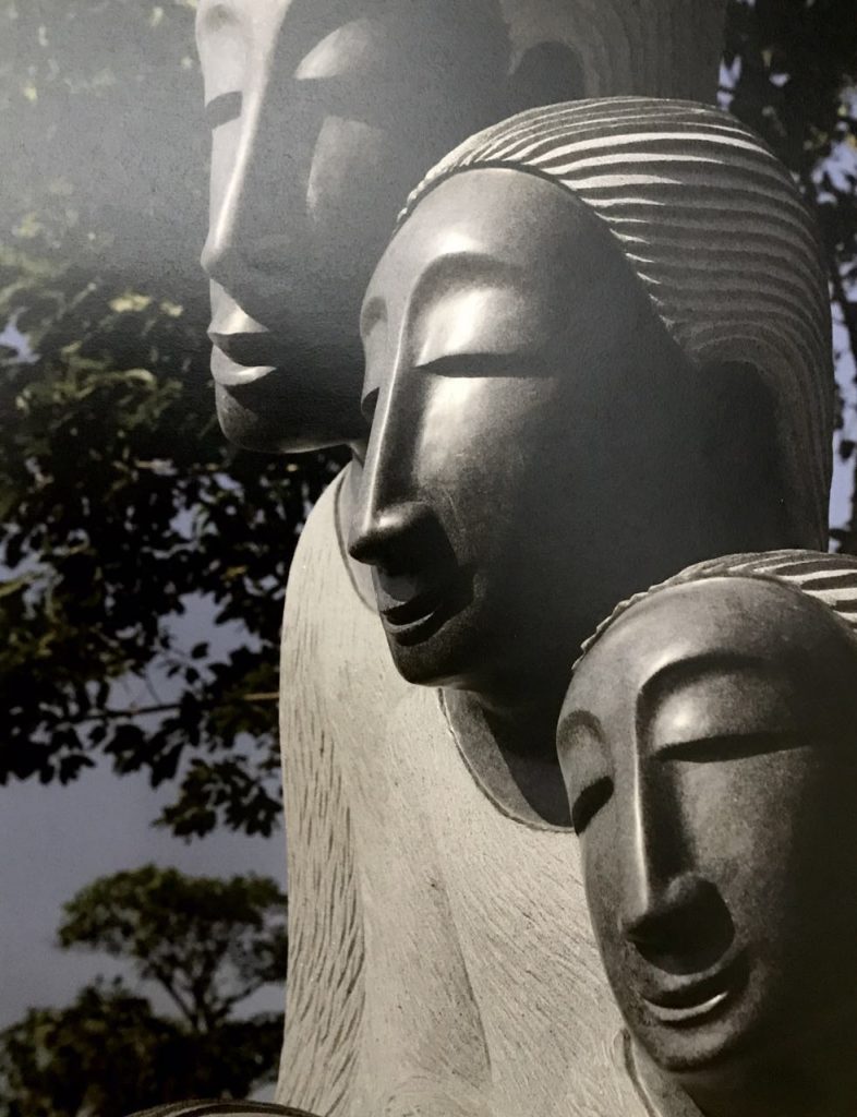 庆贺-福建芝麻黑抽象人物雕塑女人微笑像