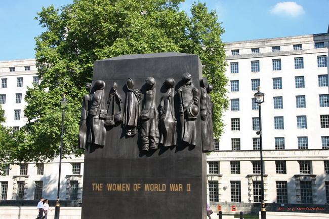 伦敦战争人物雕塑二战中的女人铸铜群组现代雕塑艺术