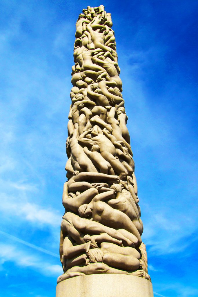 维格兰雕塑公园生命之树雕塑