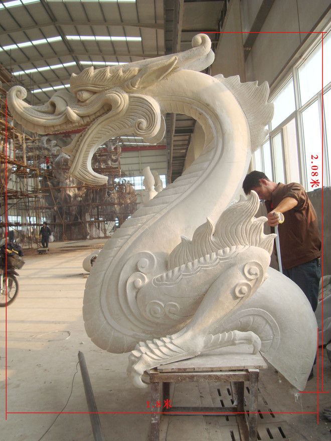 龙雕塑制作过程
