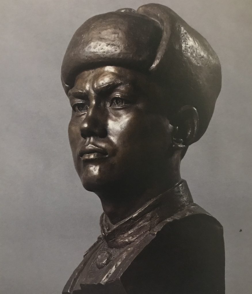 雕塑家张祖武的志愿军胸像