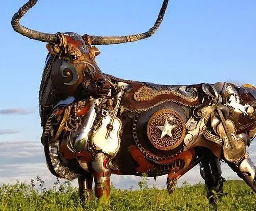 美国的牛雕塑