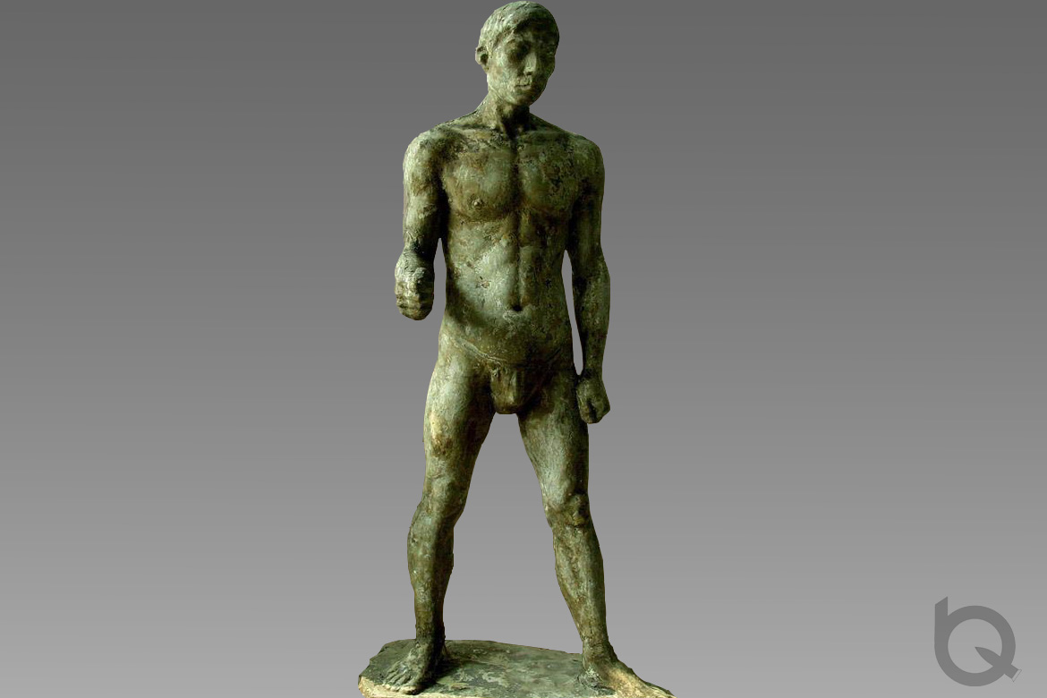 男人裸体形体雕塑
