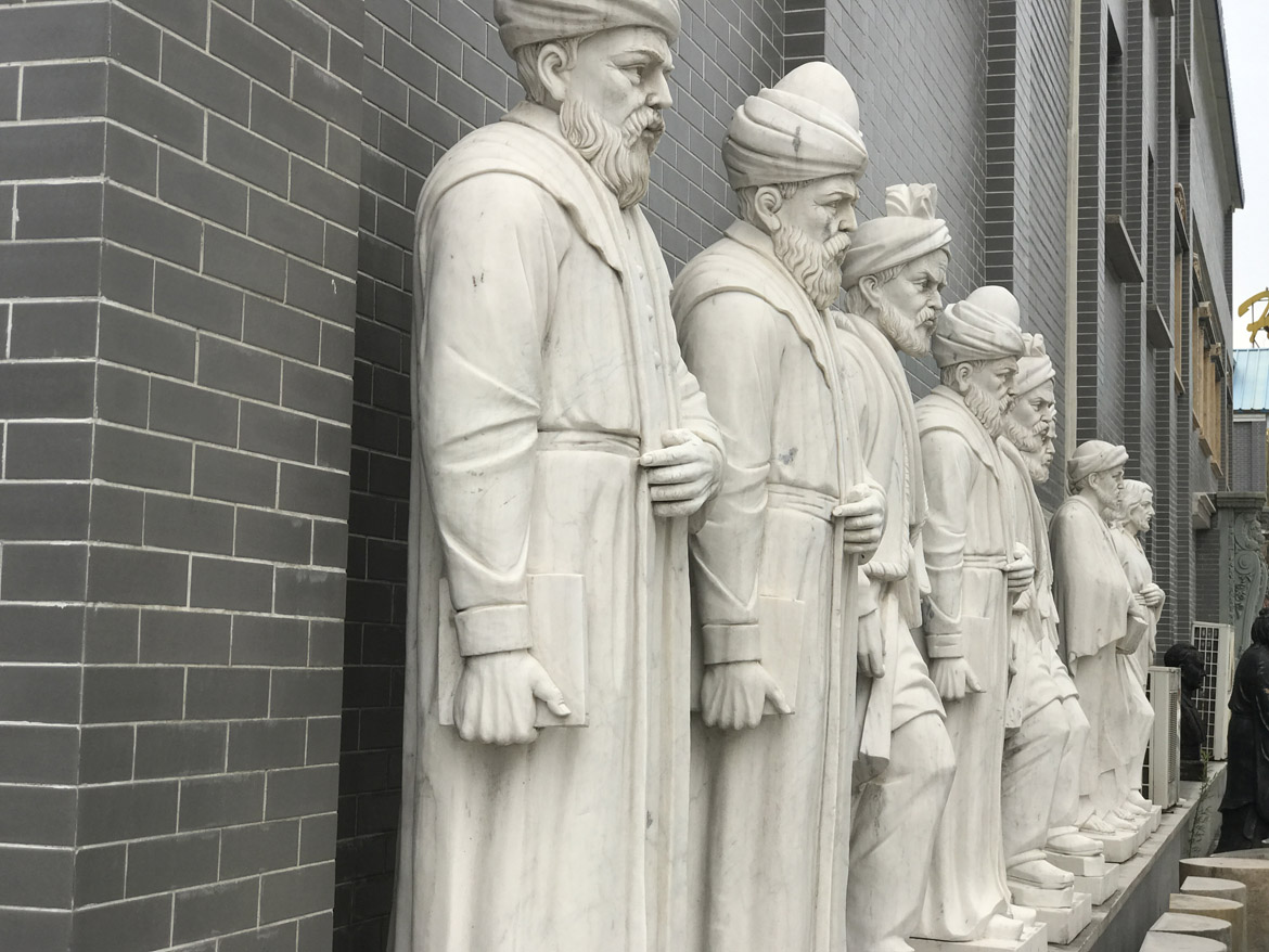 博仟雕塑厂雕刻的西方宗教人物石材雕塑
