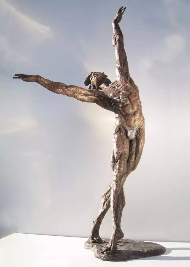 芭蕾舞人体雕塑作品