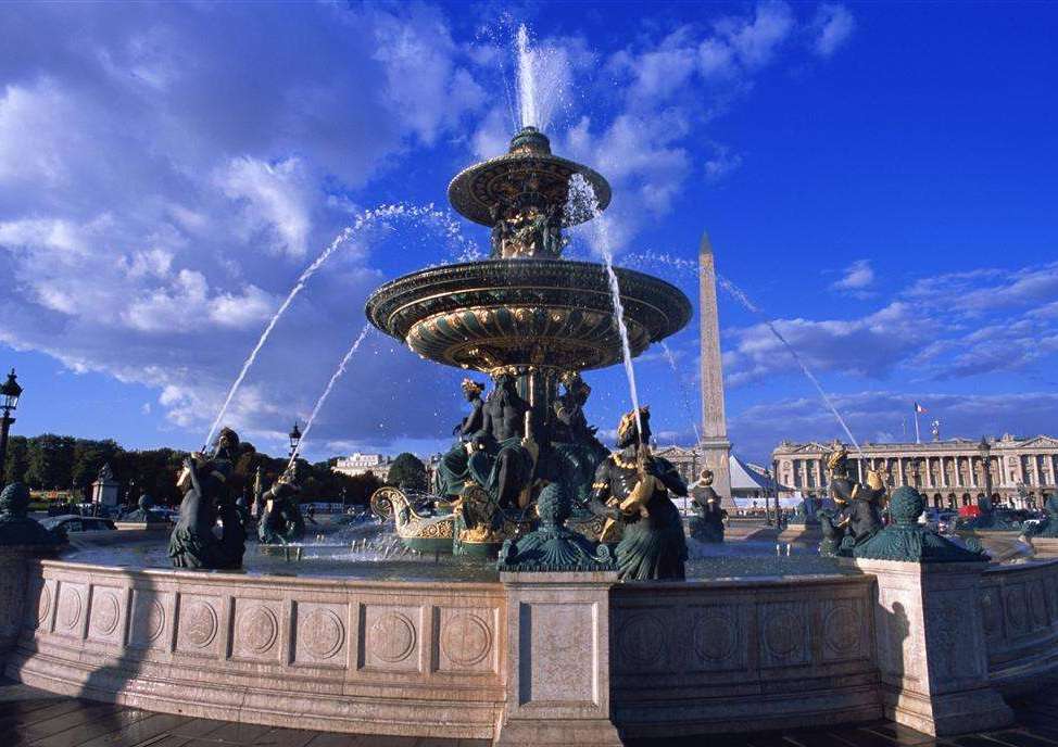 欧式人物花盆欧式景观喷泉雕塑图片