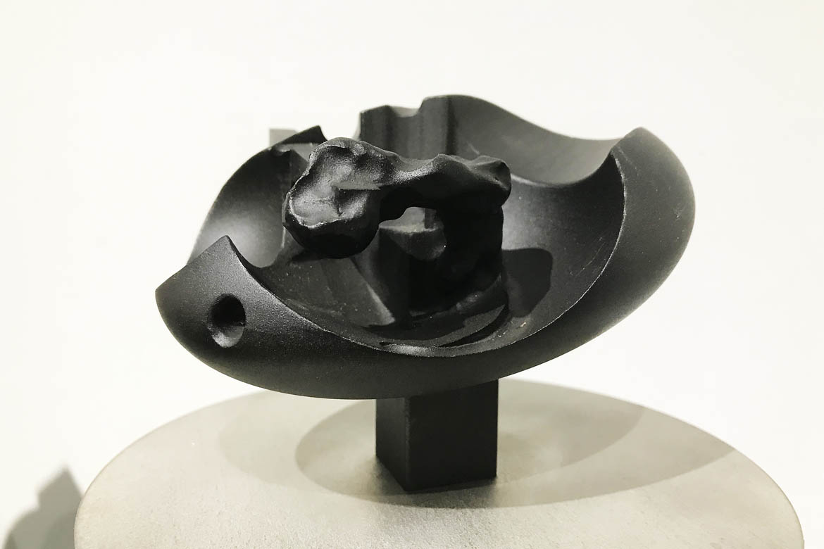 镀钛黑色抽象不锈钢雕塑小品造型