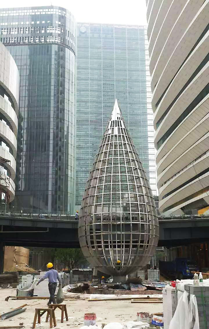 水滴不锈钢雕塑镂空球实施阶段